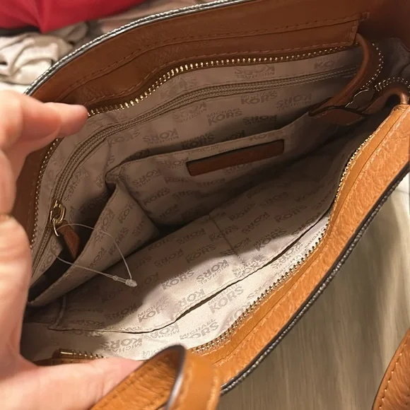 Michael Kors Cross Body Purse - Picture 7 of 13